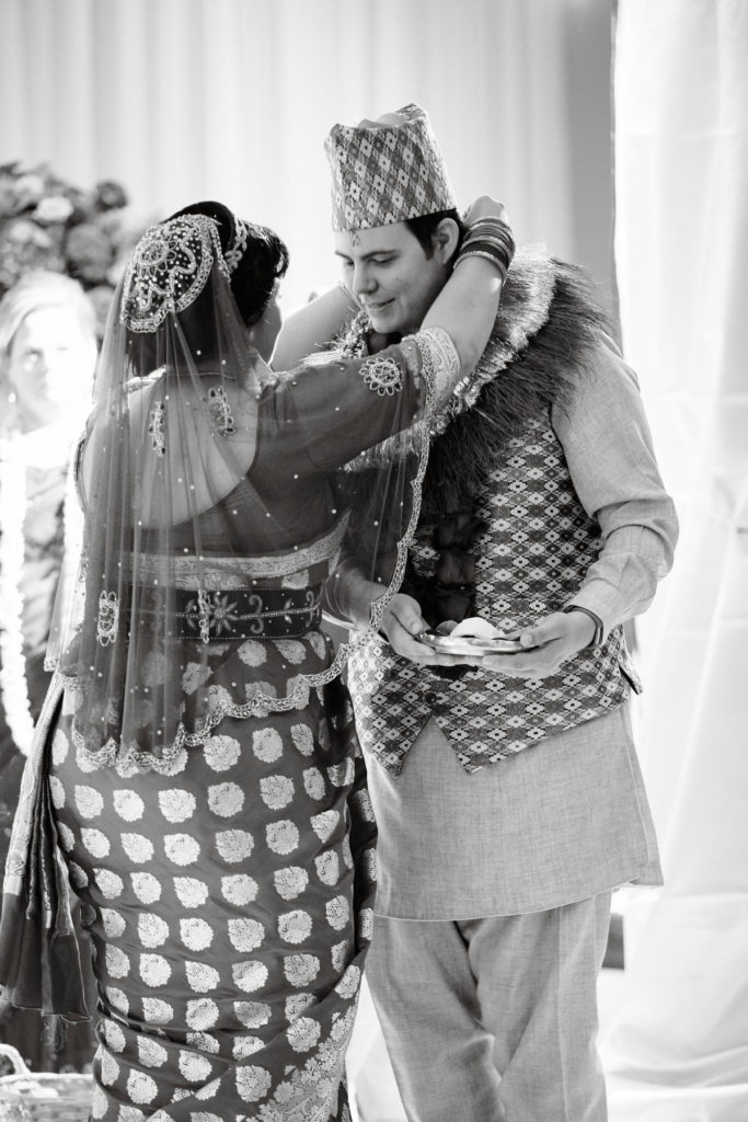 nepali-fusion-wedding-dubo_ko_mala_exchange